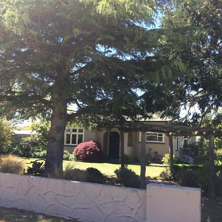 Riverside B & B Kurow Bagian luar foto