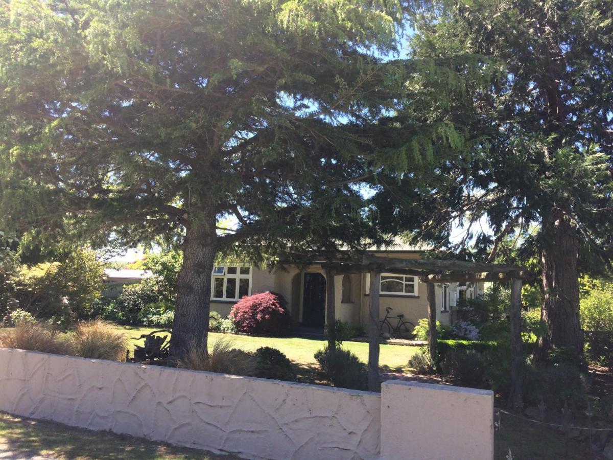 Riverside B & B Kurow Bagian luar foto