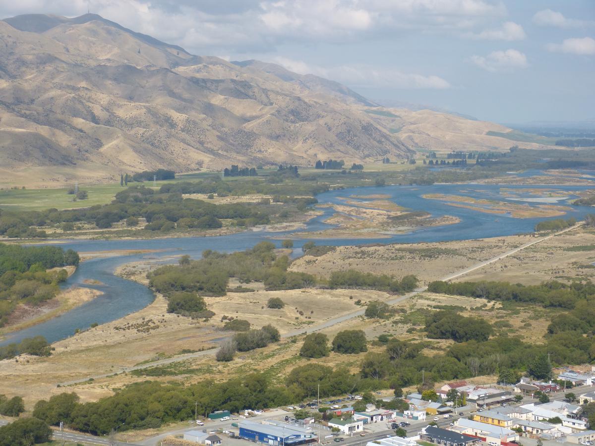 Riverside B & B Kurow Bagian luar foto